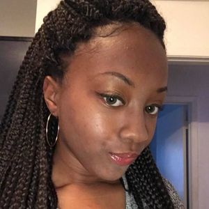 Meet your Posher, Renee